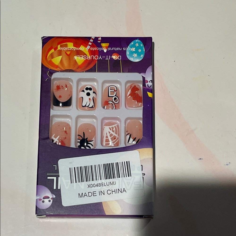 Halloween Themed Press-On Nails New